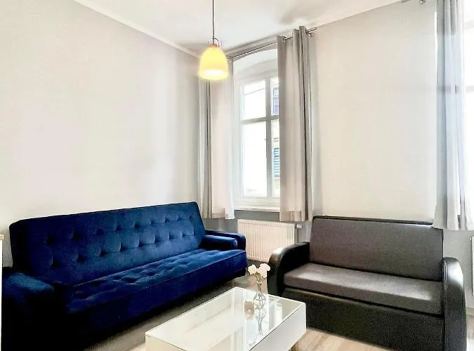 Urban Jungle! Apartment